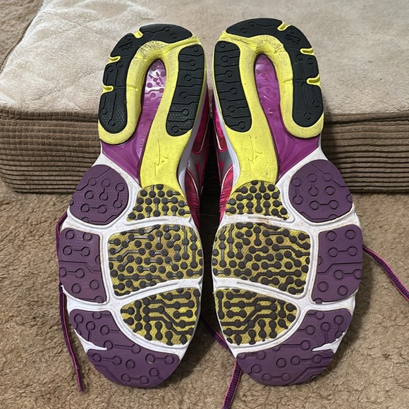 Mizuno Wave Sayonara sz 11 - Picture 3 of 4